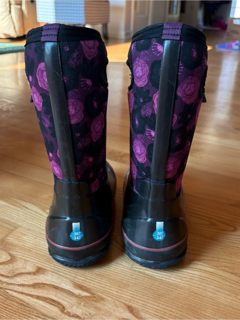 Bogs Kids Classic Snow Boots Sz 5 Youth Floral Black Purple Winter Waterproof